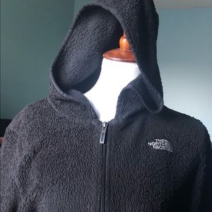 Fuzzy North Face zip